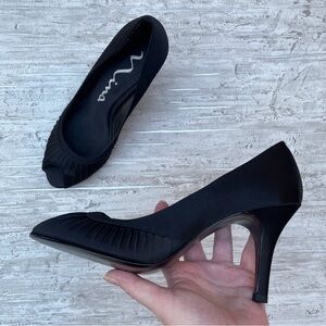 Mia Black Satin Open Toe Heels Women’s Size 7.5